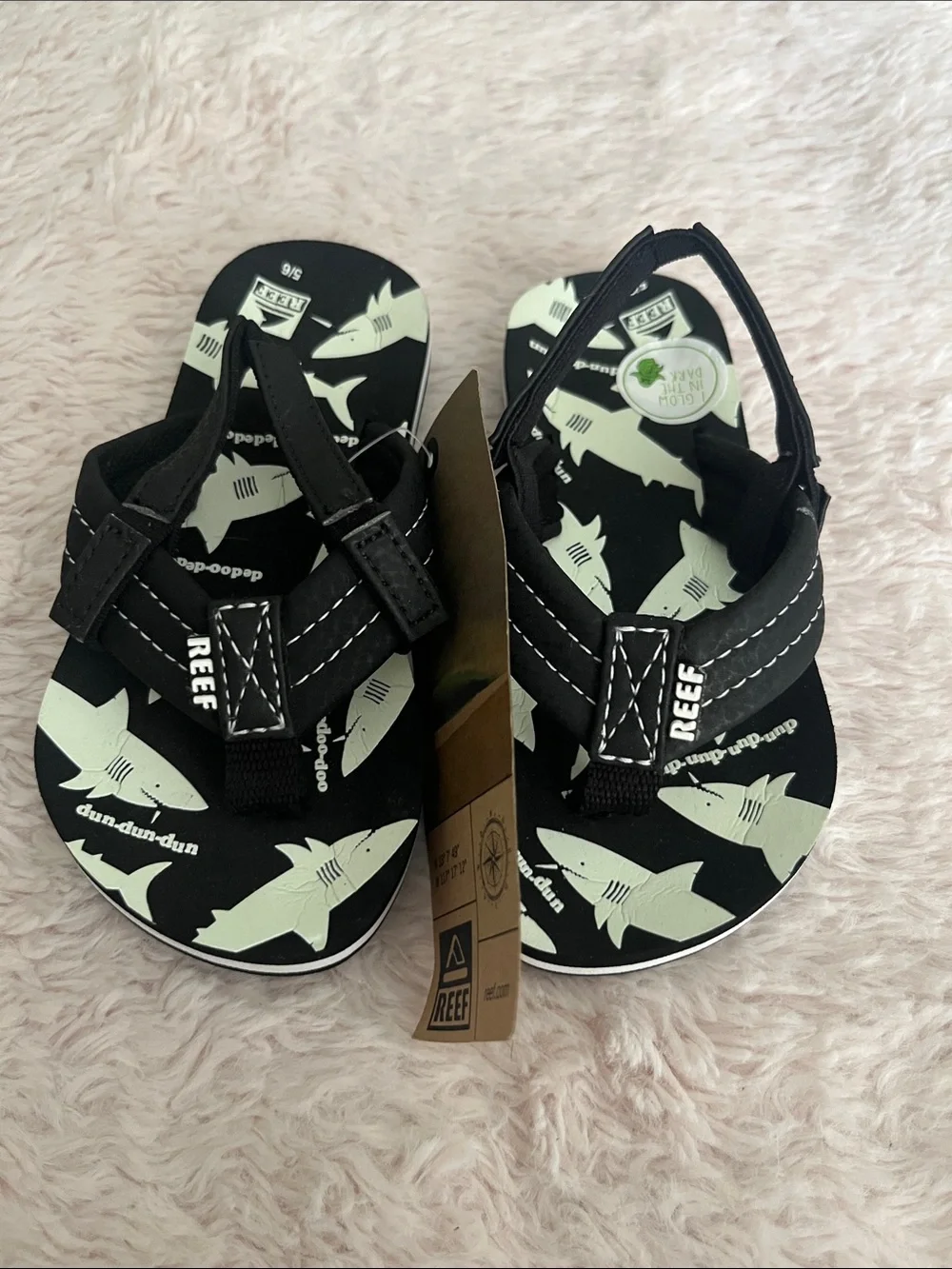 Reef Kids Black Flip Sandals with Light Green Shark Print